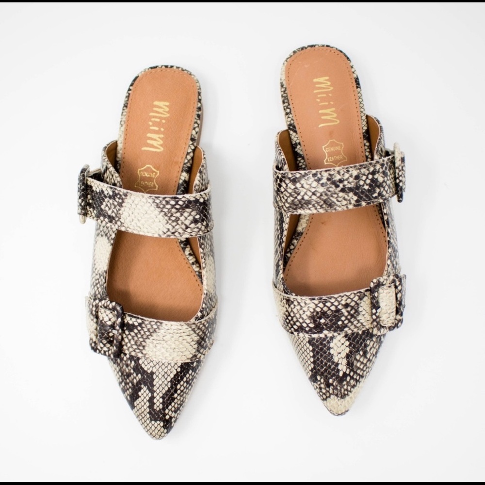 Nwot Mi.Im Hannah Snake Print Slides - image 2